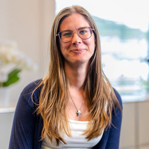 Jasmin Dagit, Steuerfachangestellte