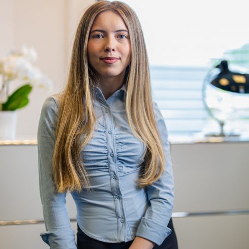 Albina Ismaili Praktikantin / angehende Studentin Duale Hochschule